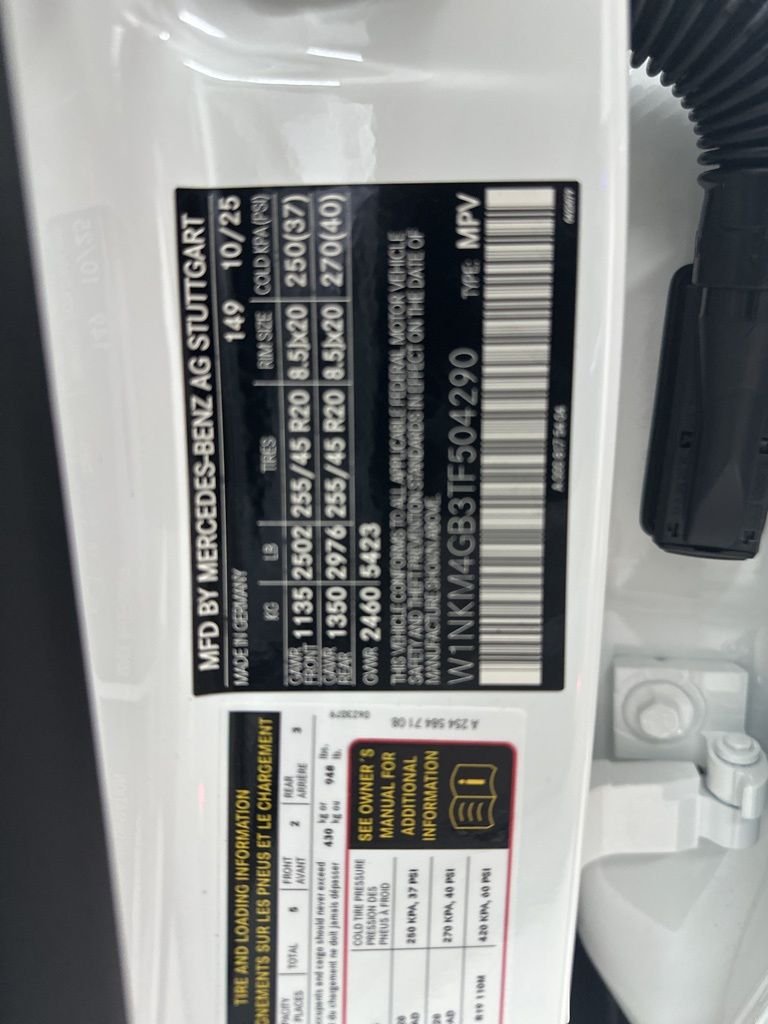Used 2026 White Mercedes-Benz GLC 300 image 33