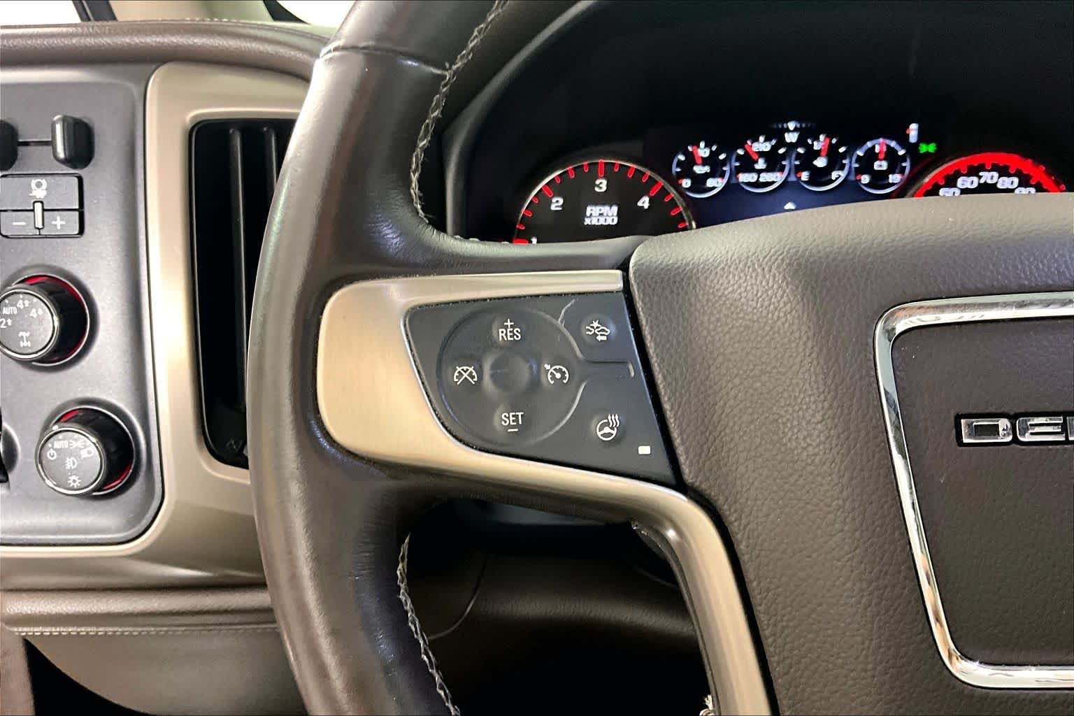 Used 2015 IRIDIUM METALLIC GMC Denali image 22