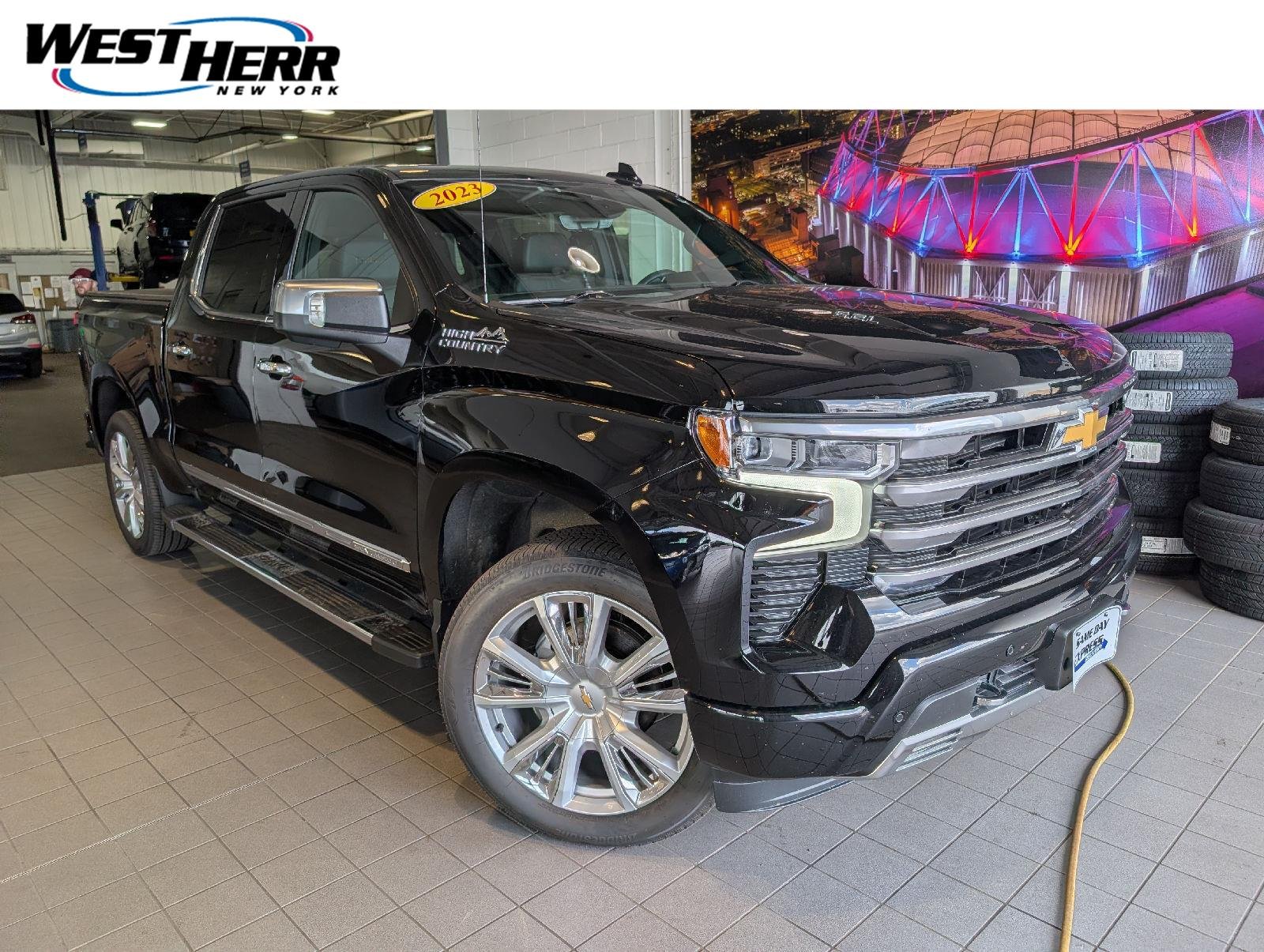 Used 2023 Black Chevrolet  image 1