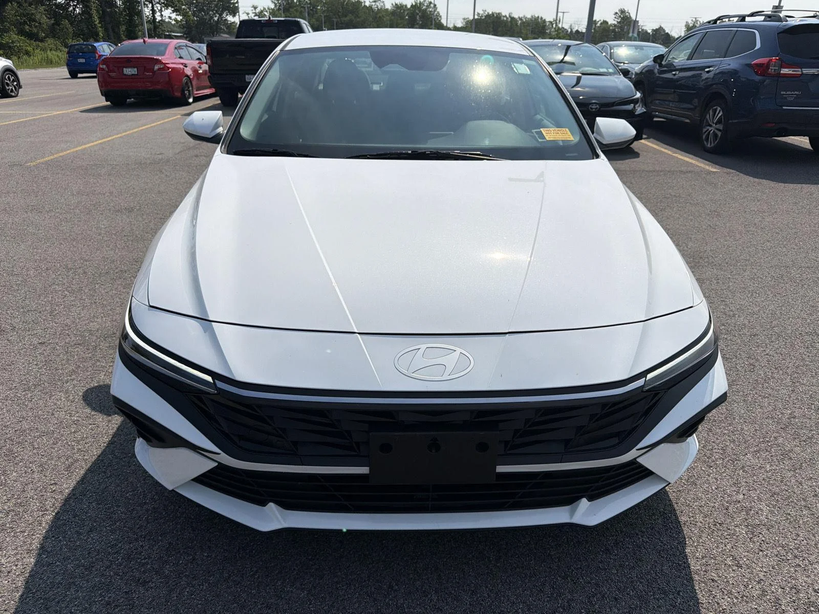 Used 2024 Serenity White Hyundai SEL image 9