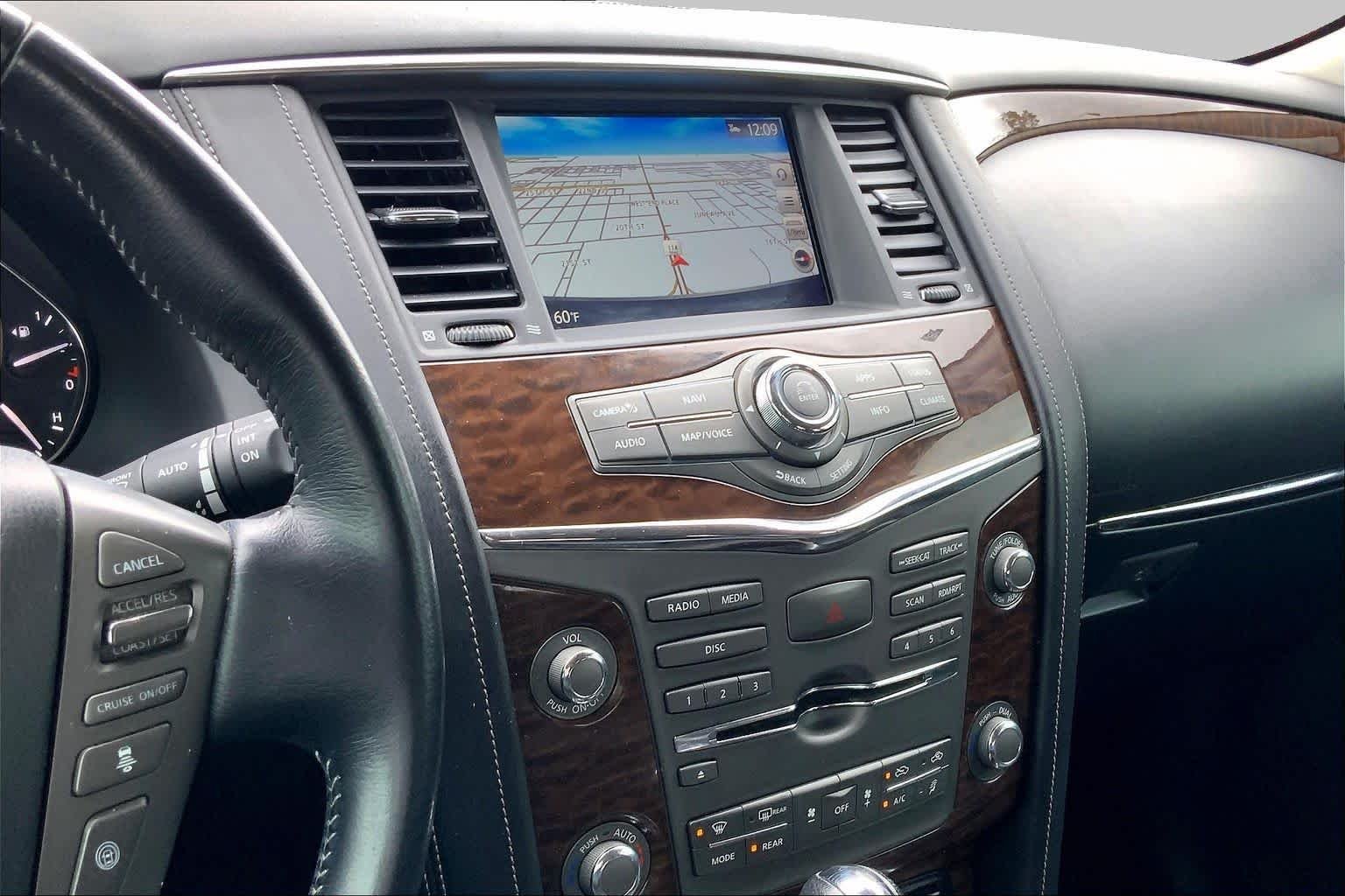 Used 2020 Gun Metallic Nissan SL image 7