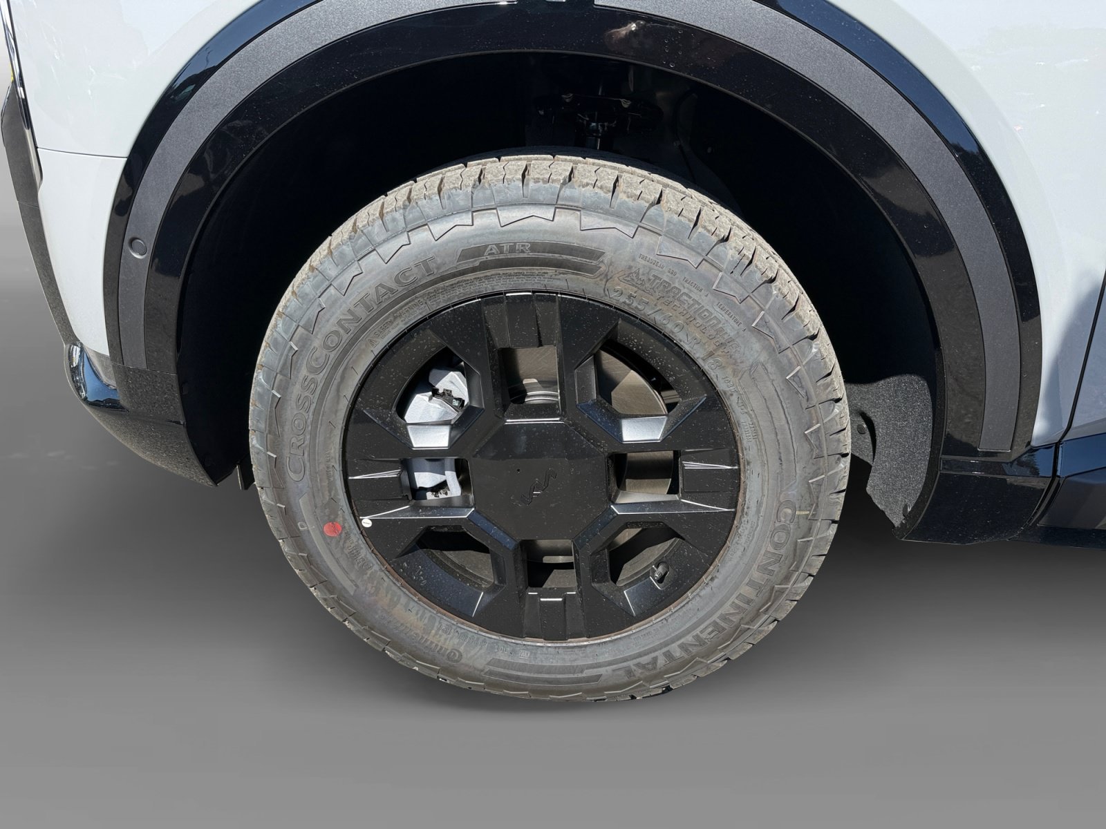 New 2027 Wolf Gray Kia X-Pro SX-Prestige image 9