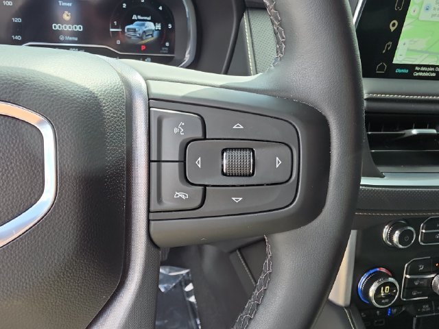 2023 GMC Yukon SLT - Photo 26