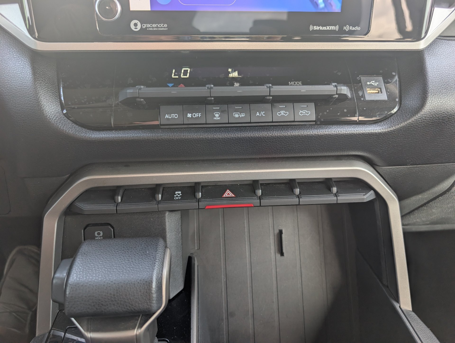 Used 2023 Silver Toyota SR5 image 17
