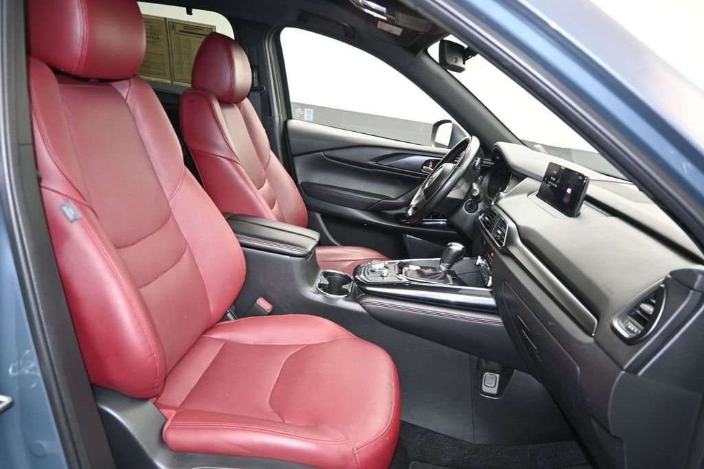 Used 2023 Gray Mazda Carbon Edition image 15
