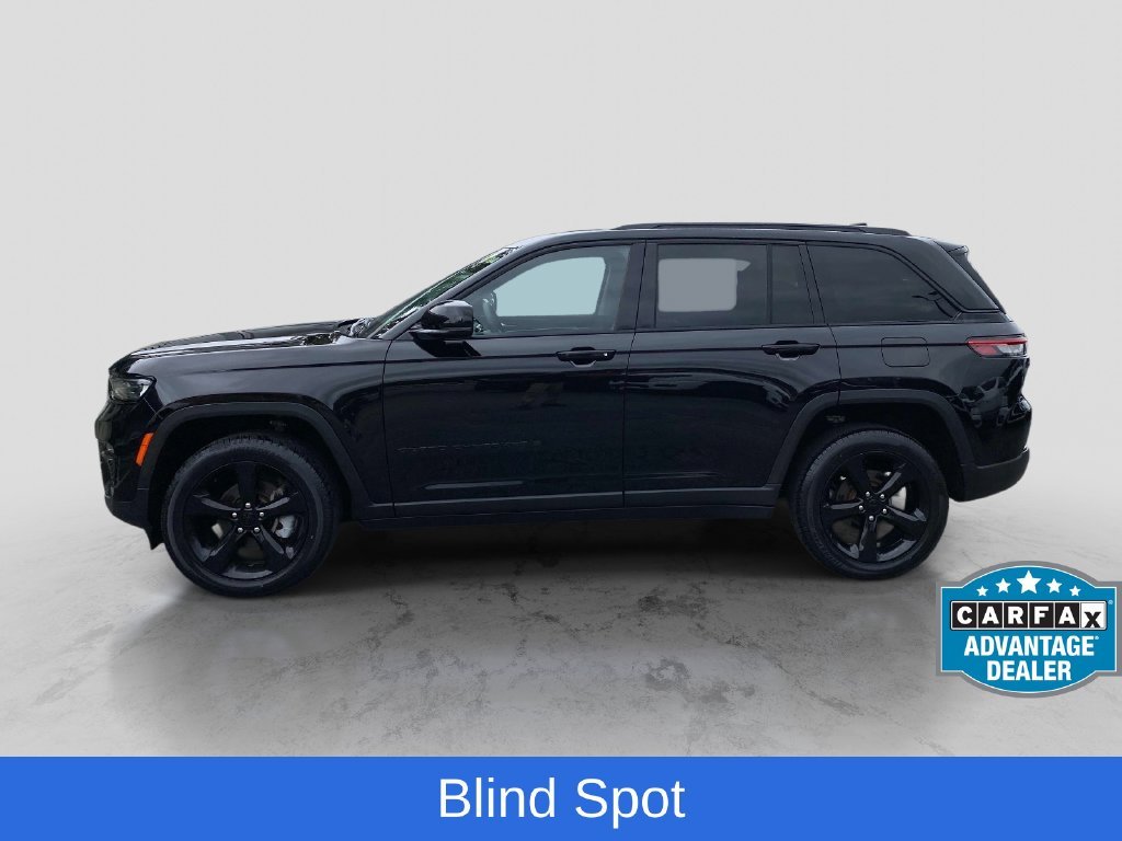 Used 2023 Black Jeep Limited image 3