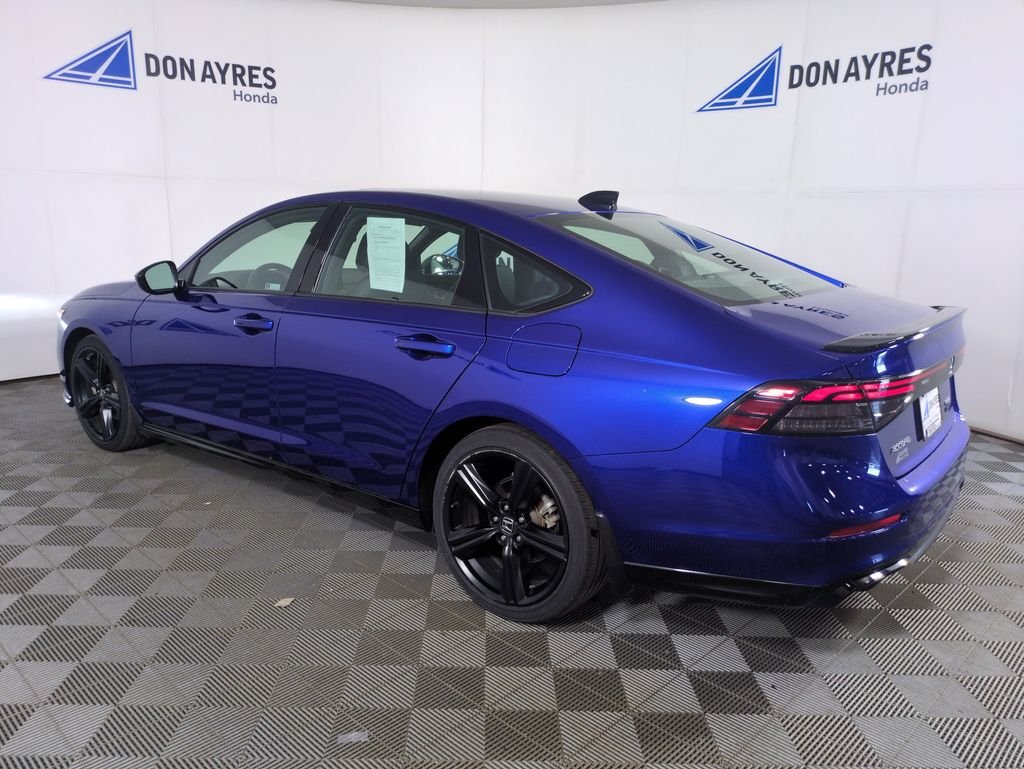 Used 2023 Still Night Pearl Honda Sport-L image 3