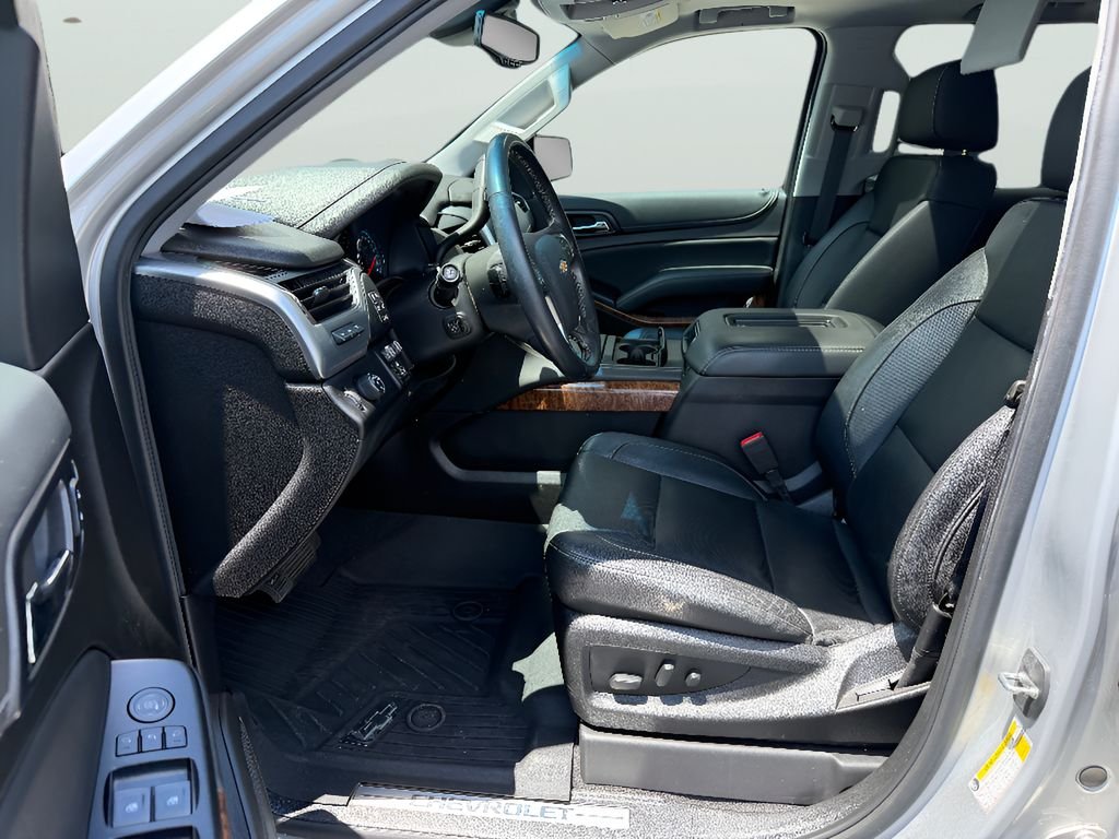 Used 2020 Silver Ice Metallic Chevrolet Premier image 12