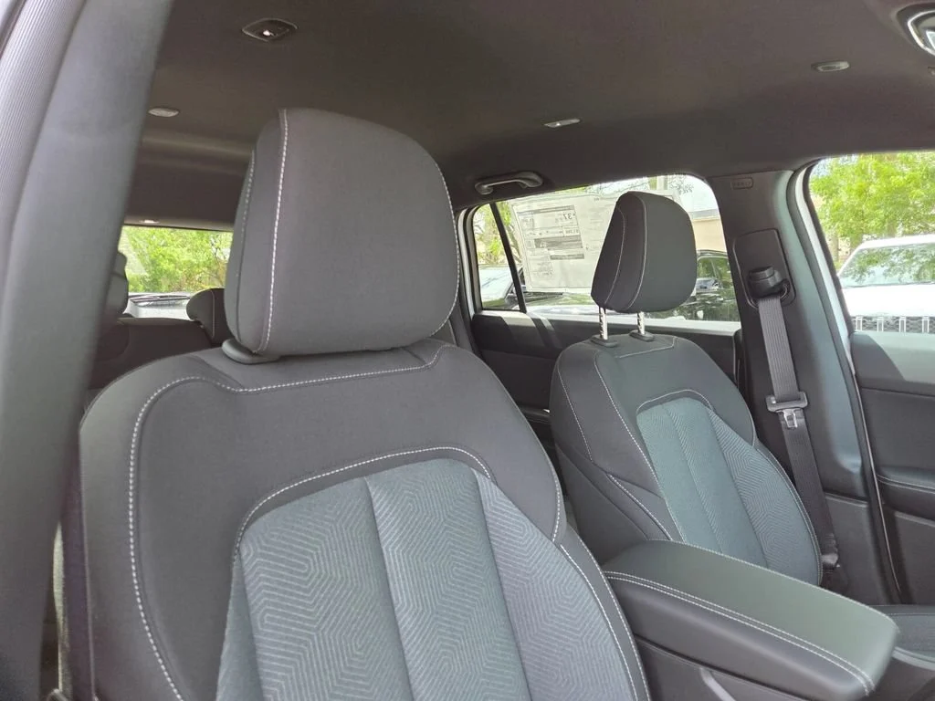 New 2026 Bright White Clearcoat Jeep Laredo image 16