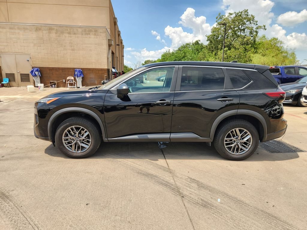 Used 2025 Super Black Nissan S image 5