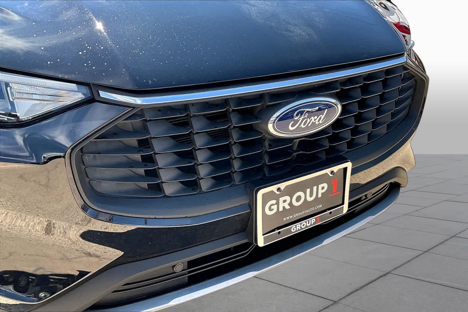 Used 2024 Agate Black Ford Active image 29