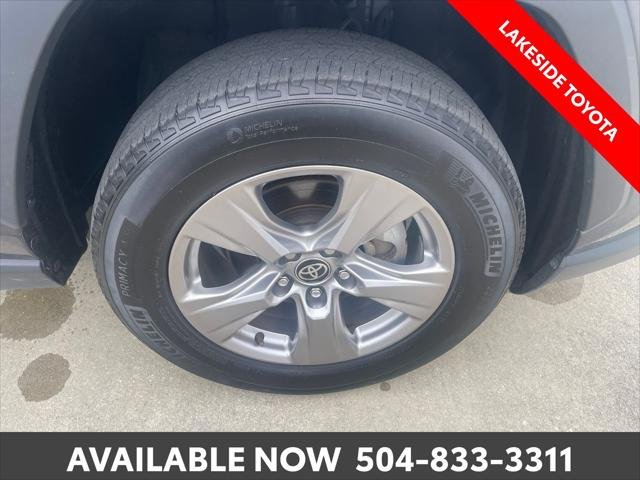 Certified Used 2025 MAGNETIC GRAY MET. Toyota  image 11