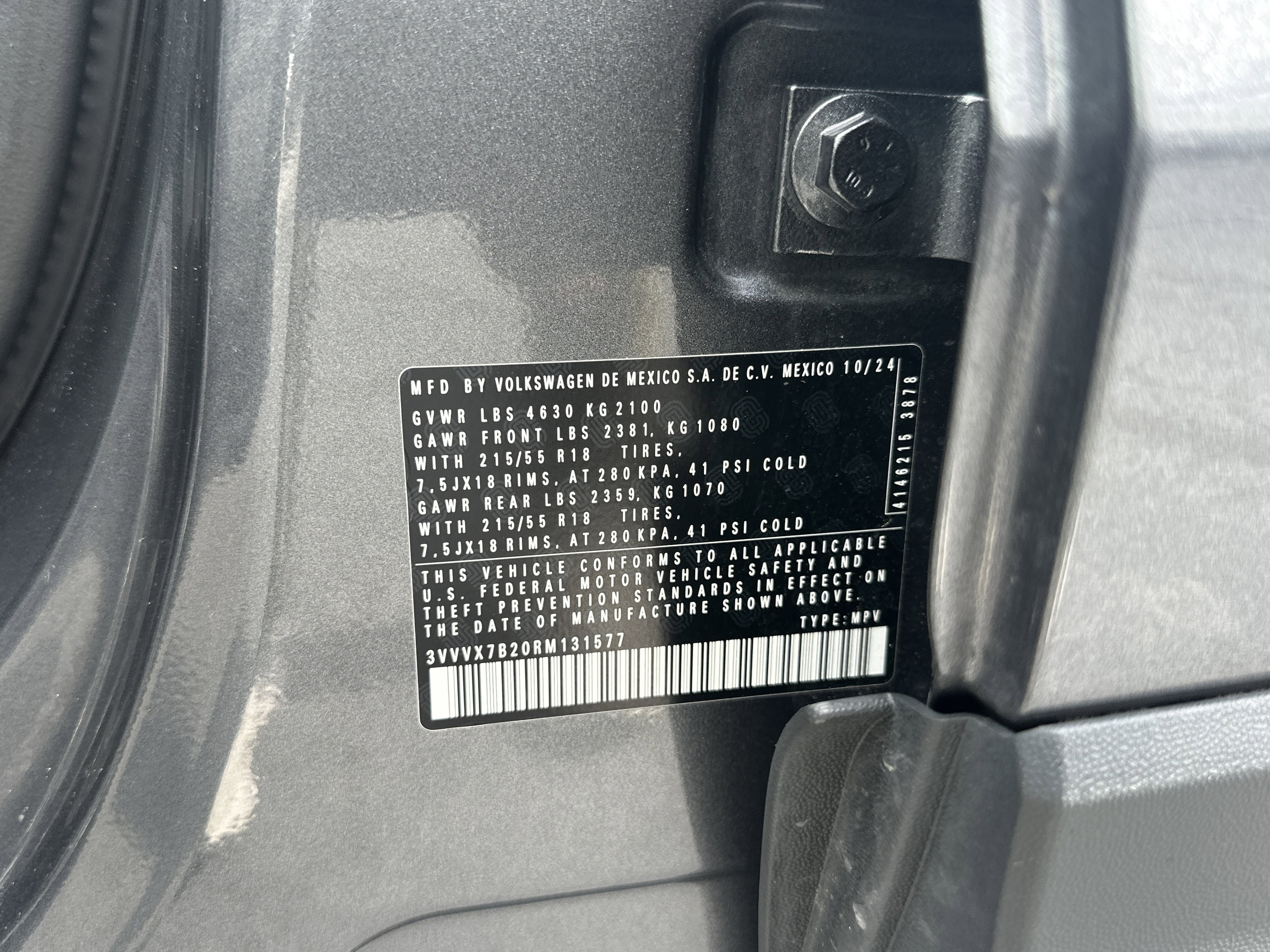 Used 2024 Black Volkswagen SE image 29