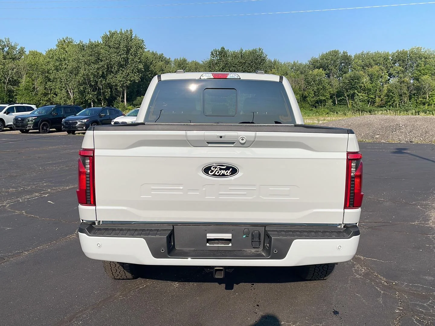New 2026 Avalanche Ford XLT image 4