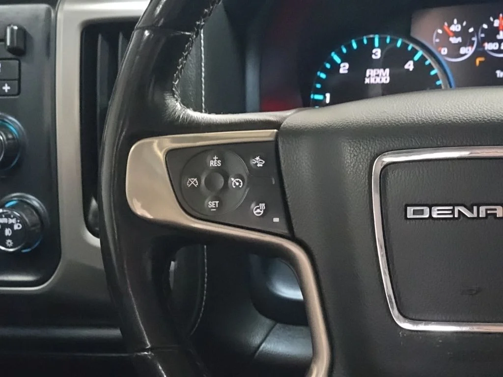 Used 2017 Onyx Black GMC Denali image 19