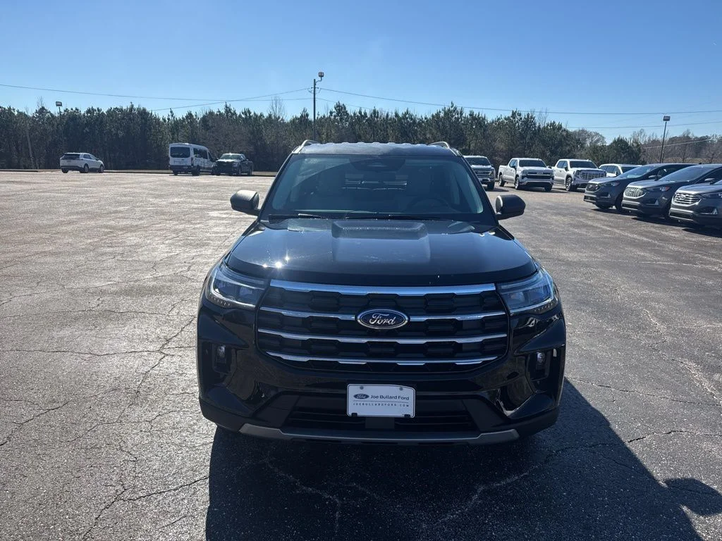 New 2026 Black Ford Active image 17