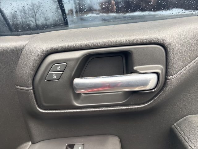 2019 Chevrolet Silverado 1500 RST - Photo 10