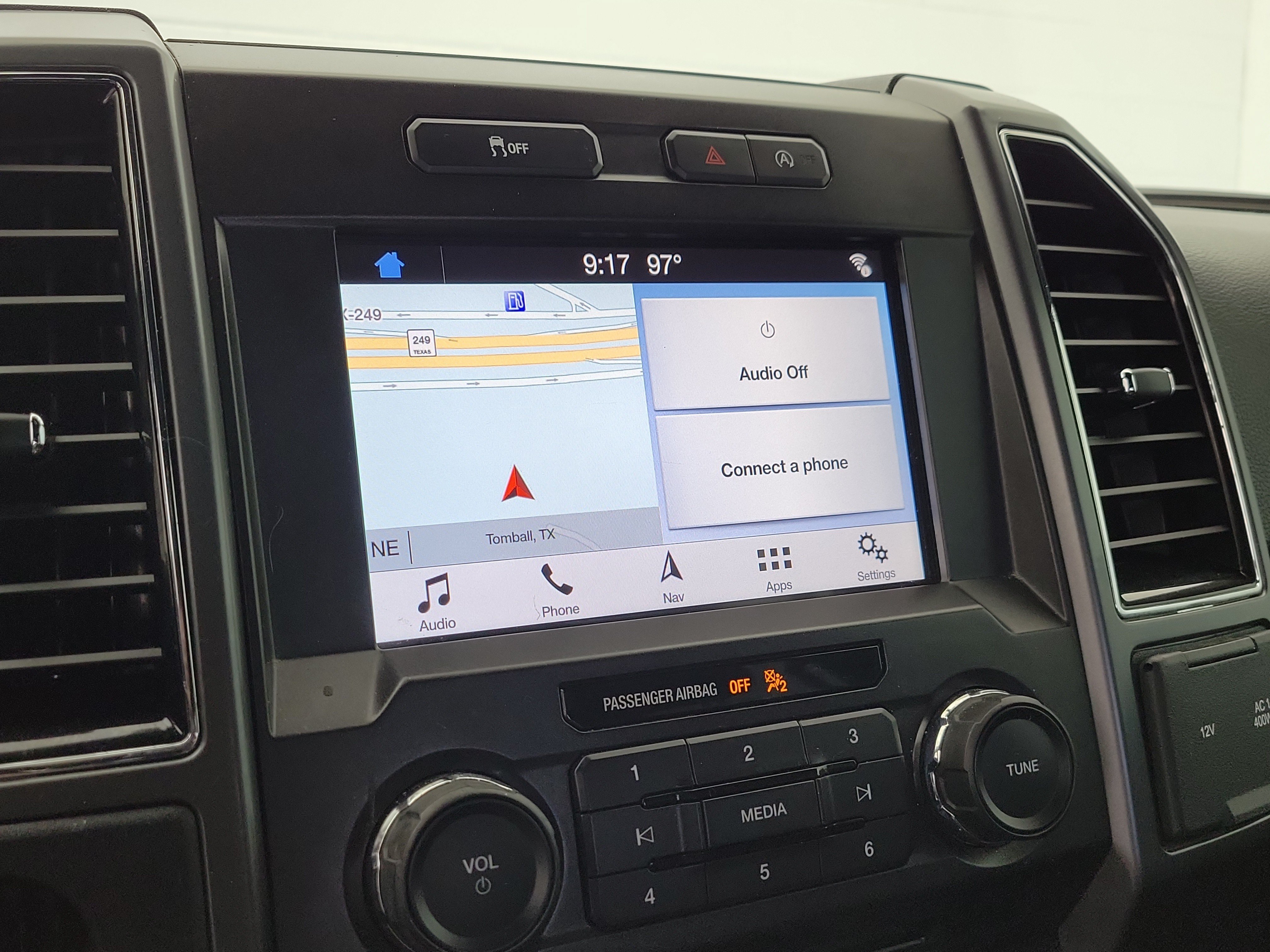 Used 2018 Magnetic Ford XLT image 27