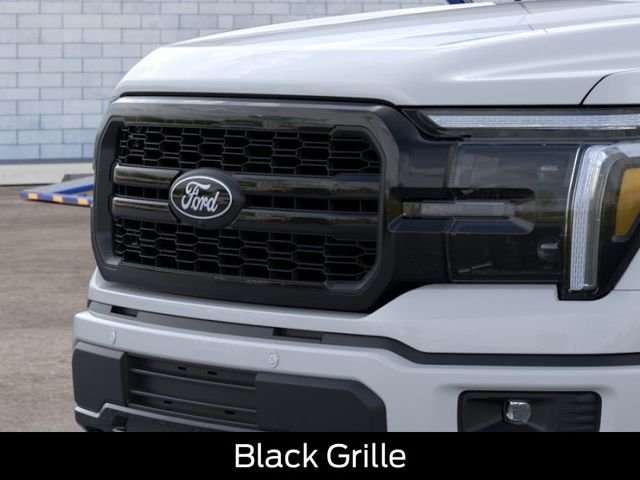 New 2026 Oxford White Ford Lariat® image 19
