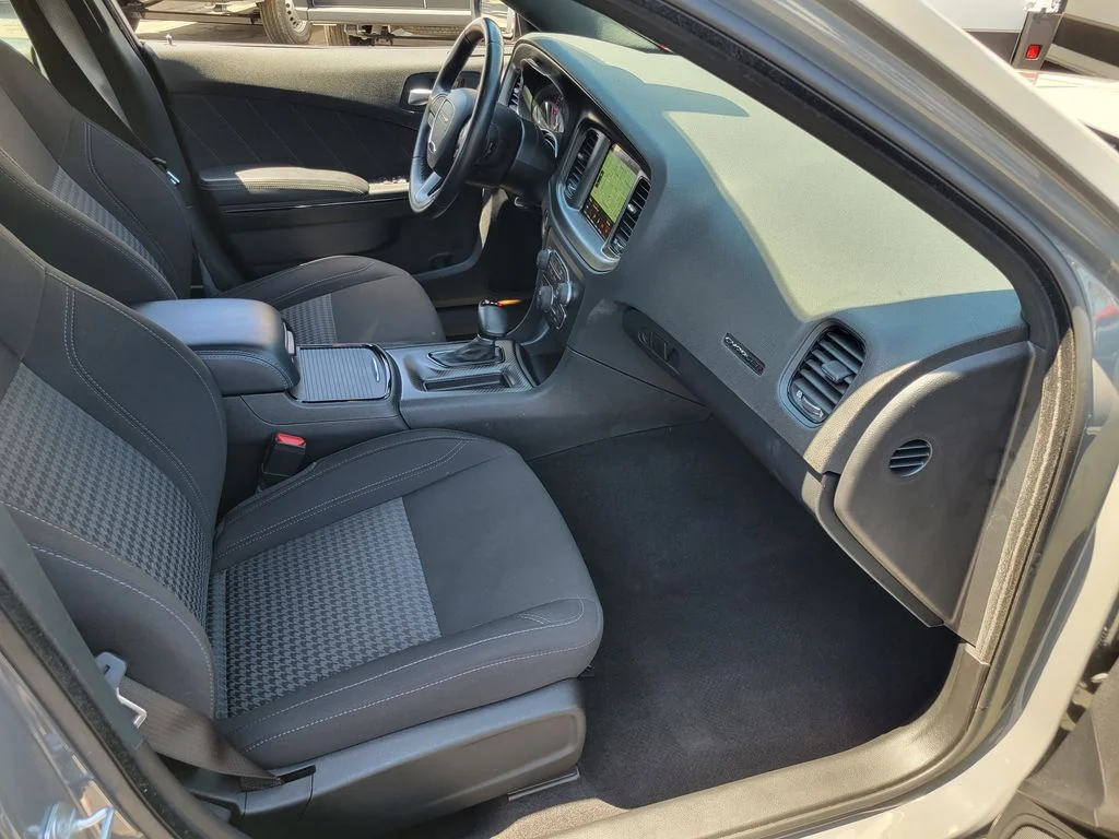 Used 2023 Gray Dodge SXT image 16