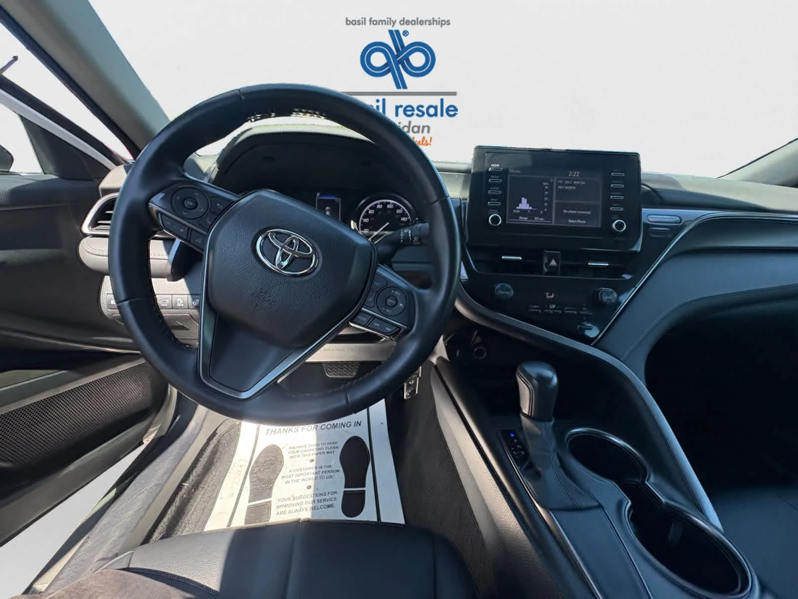 Used 2024 Ice Cap Toyota SE image 15
