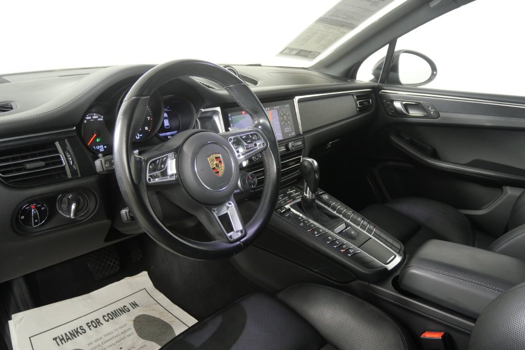 Used 2021  Porsche GTS image 13