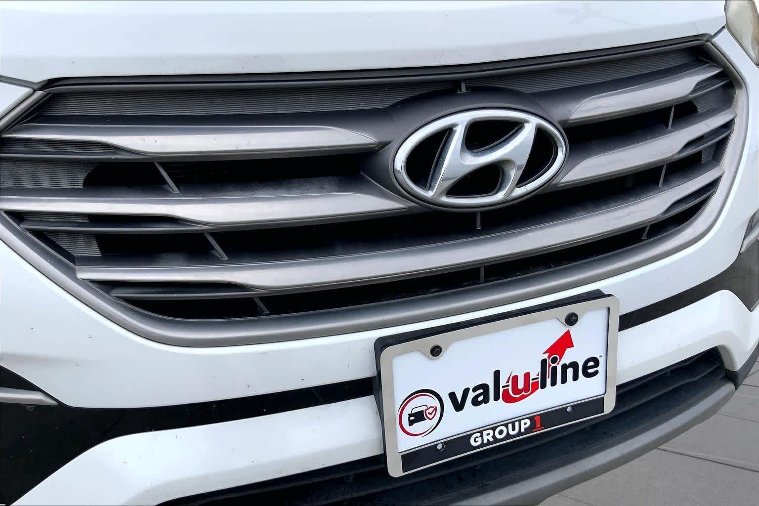 Used 2017 Frost White Pearl Hyundai 2.4L image 29
