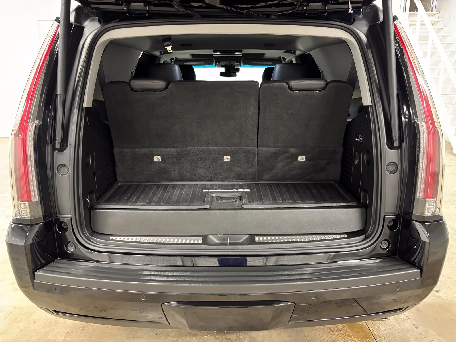 Used 2019 Black Cadillac Luxury image 28