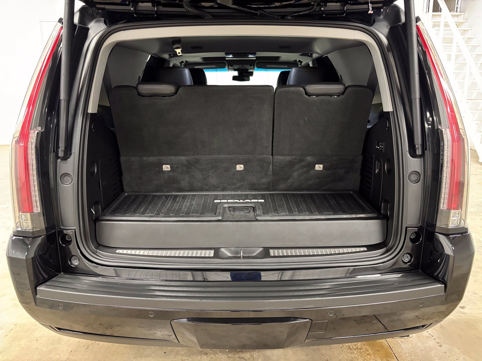 Used 2019 Black Cadillac Luxury image 28
