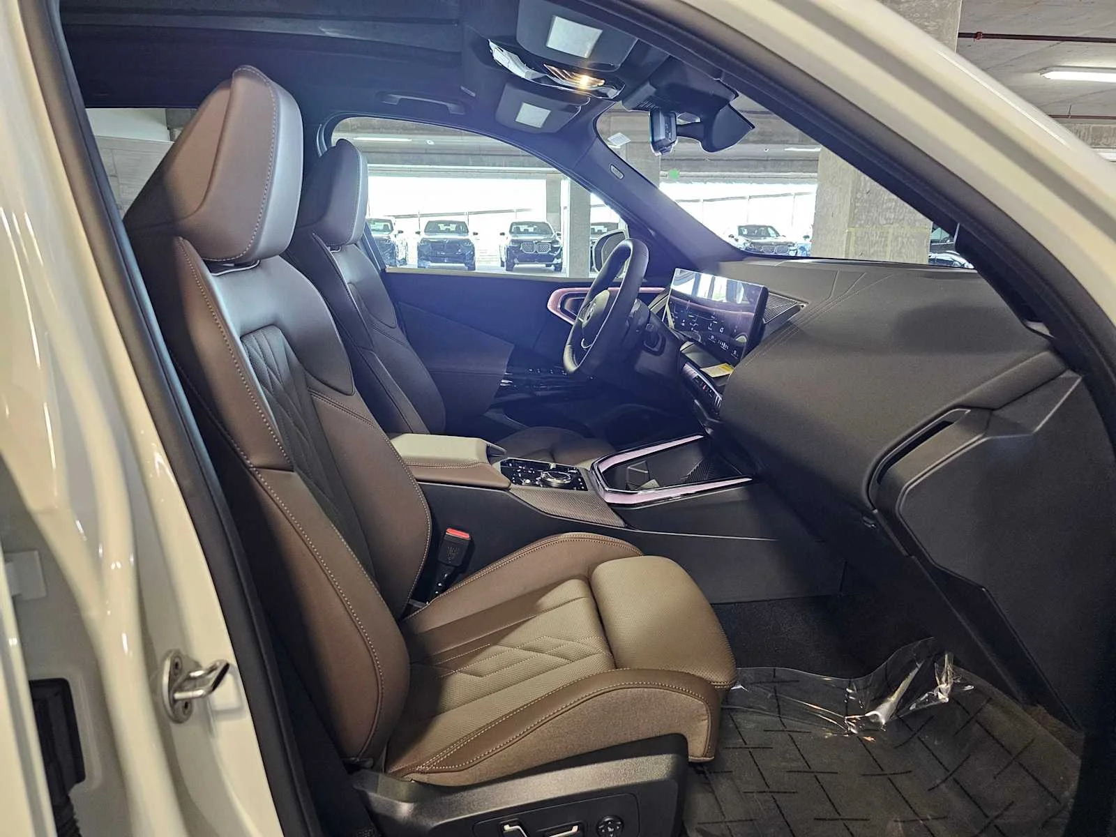 New 2026 Alpine White BMW 30 xDrive image 29