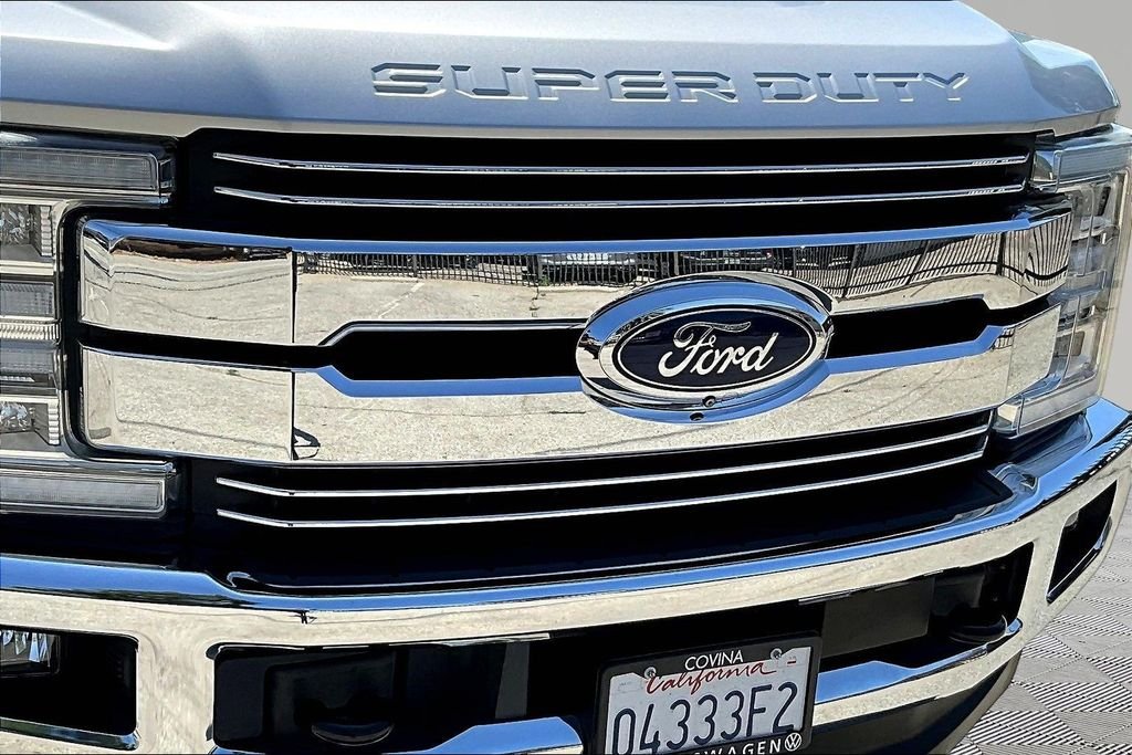 Used 2017 Silver Ford Lariat image 33