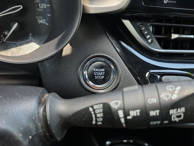 Used 2019 Blue Toyota XLE image 24