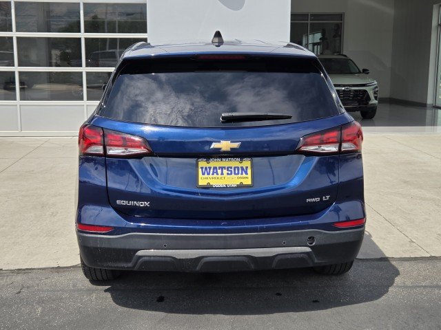 Used 2023 BLUE GLOW METALLIC Chevrolet LT image 6