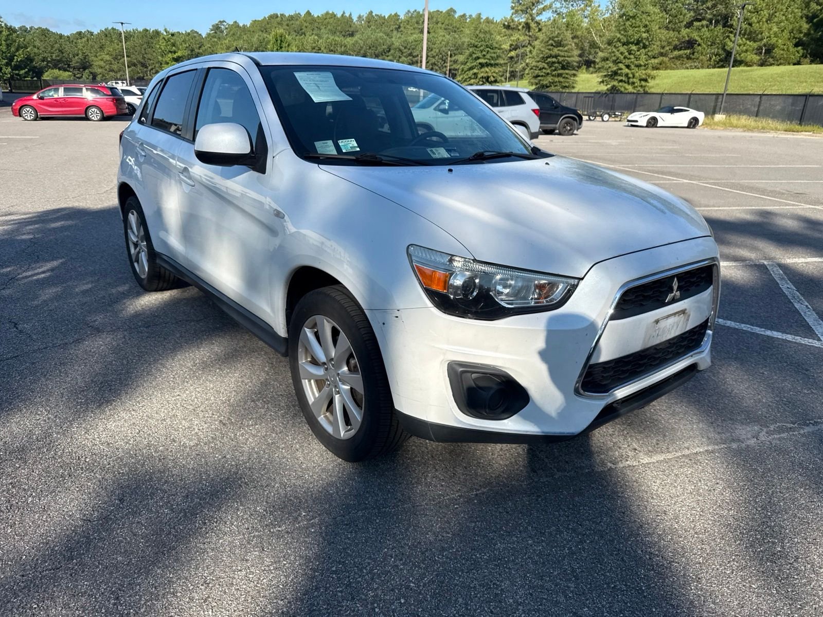 Used 2014 White Mitsubishi ES image 2