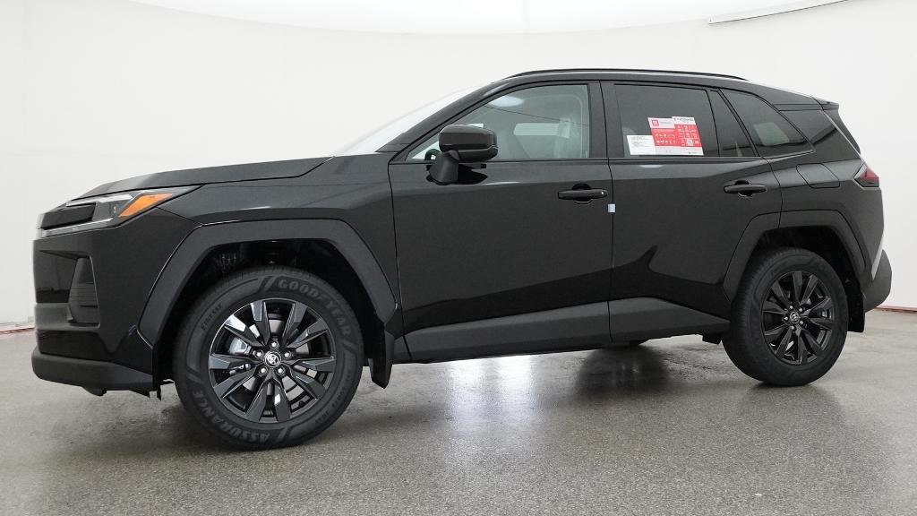 New 2026 Midnight Black Metallic Toyota XLE Premium image 4