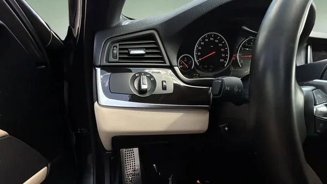 Used 2016 Gray BMW Base image 22