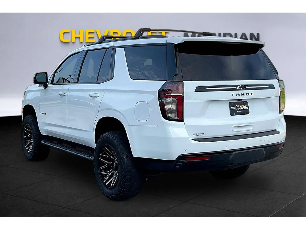 Used 2023 Summit White Chevrolet Z71 image 2