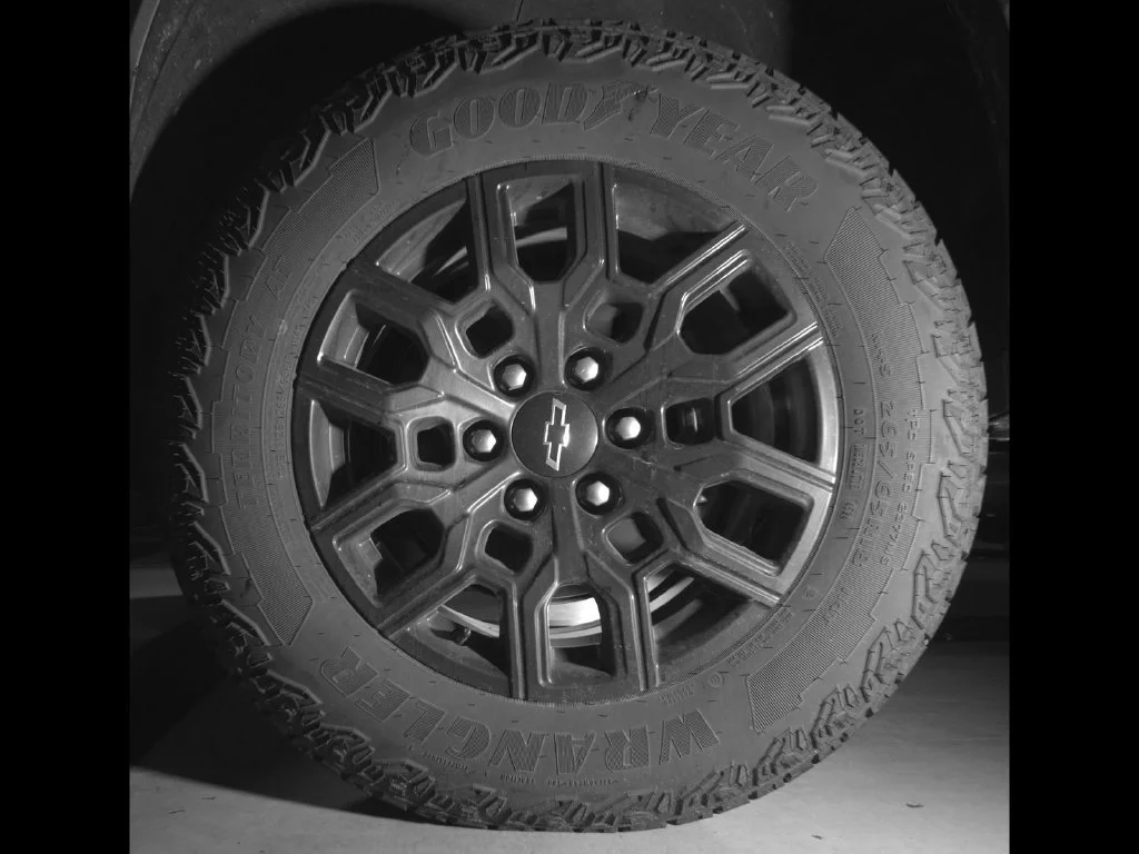 Used 2025 Gray Chevrolet Trail Boss image 14