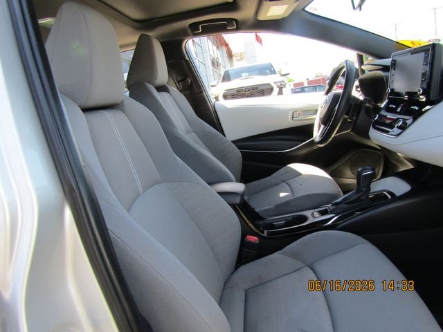 Certified Used 2022 Classic Silver Metallic Toyota SE image 28