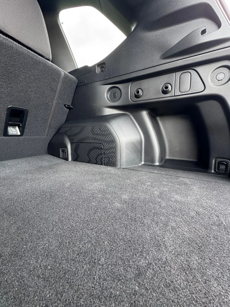 Used 2025 Magnetite Gray Metallic Subaru Premium image 12