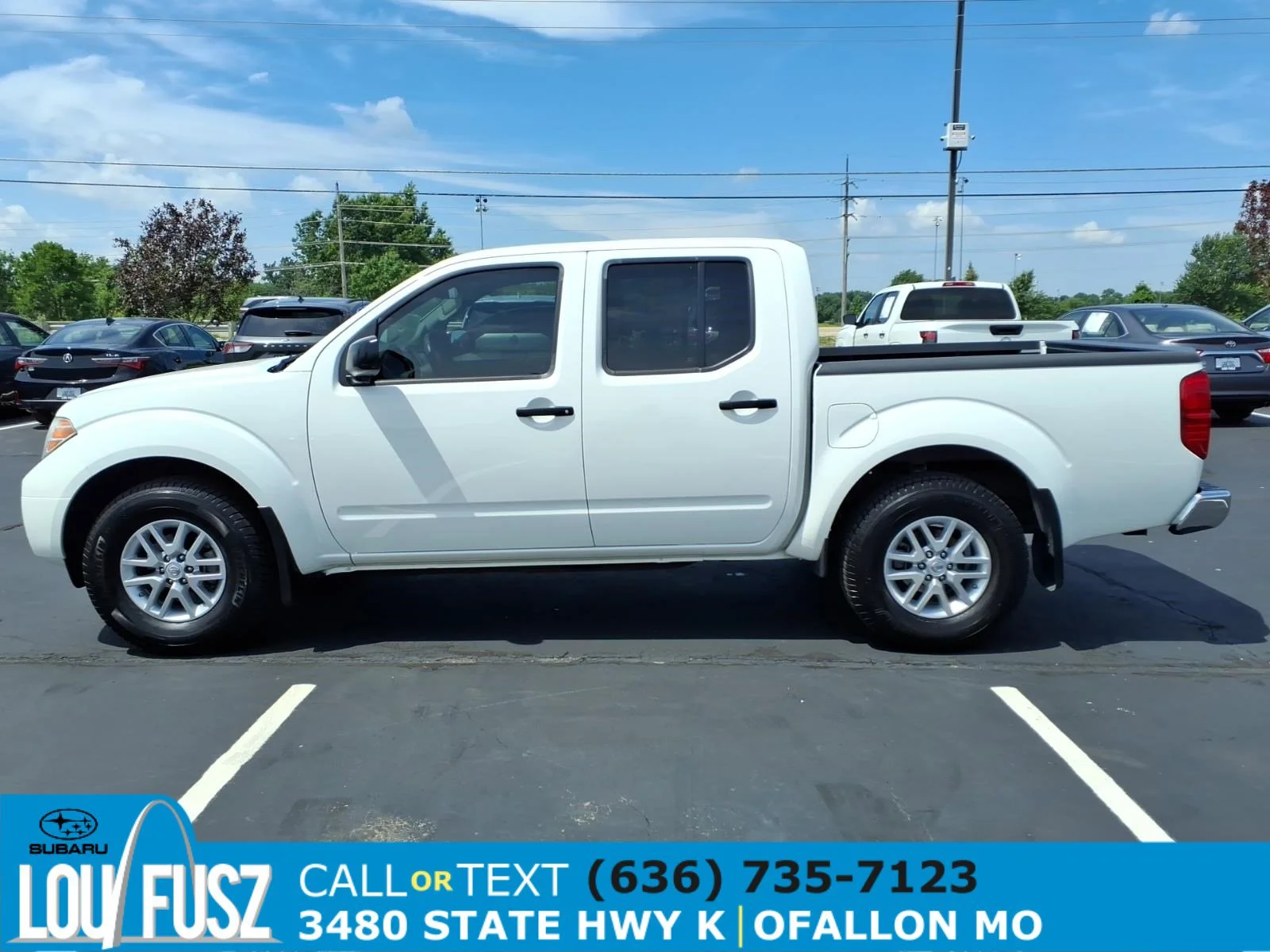 Used 2019 Glacier White Nissan SV image 4