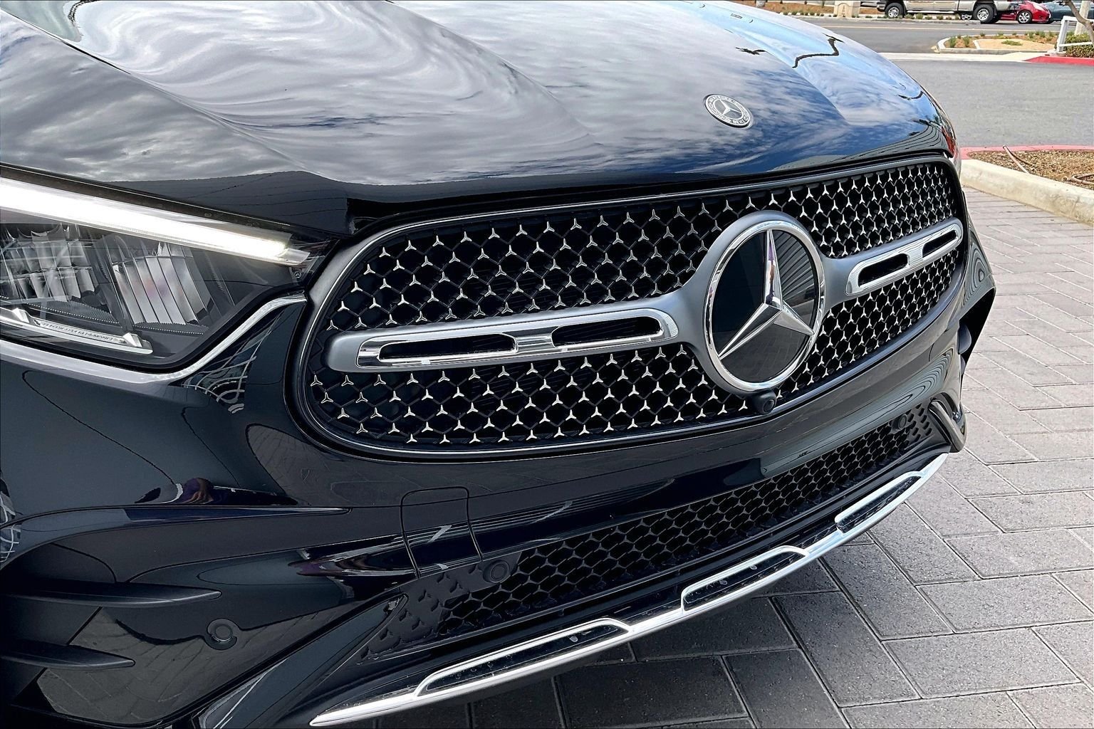 Used 2026 Black Mercedes-Benz GLC 300 image 30