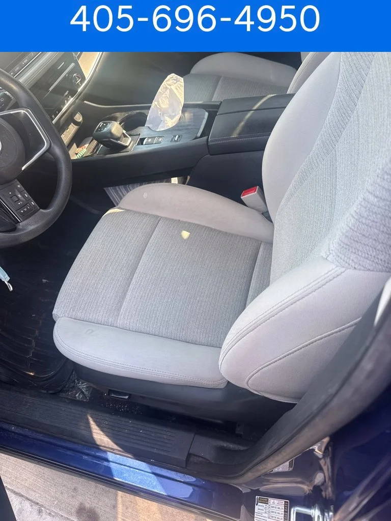 Pre-Owned 2023 Nissan Rogue SV