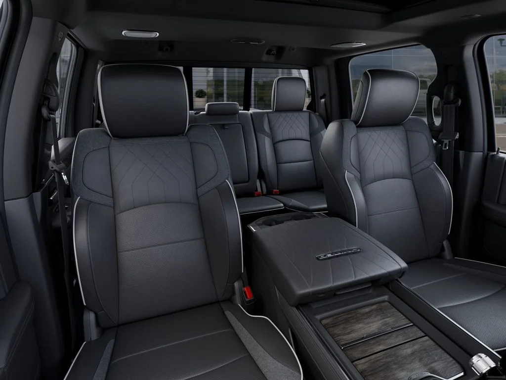 New 2026 Diamond Black Crystal Pearl-Coat Exterior Paint RAM Limited image 17