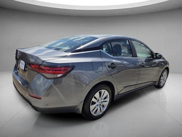 Used 2025 Gun Metallic Nissan S image 5