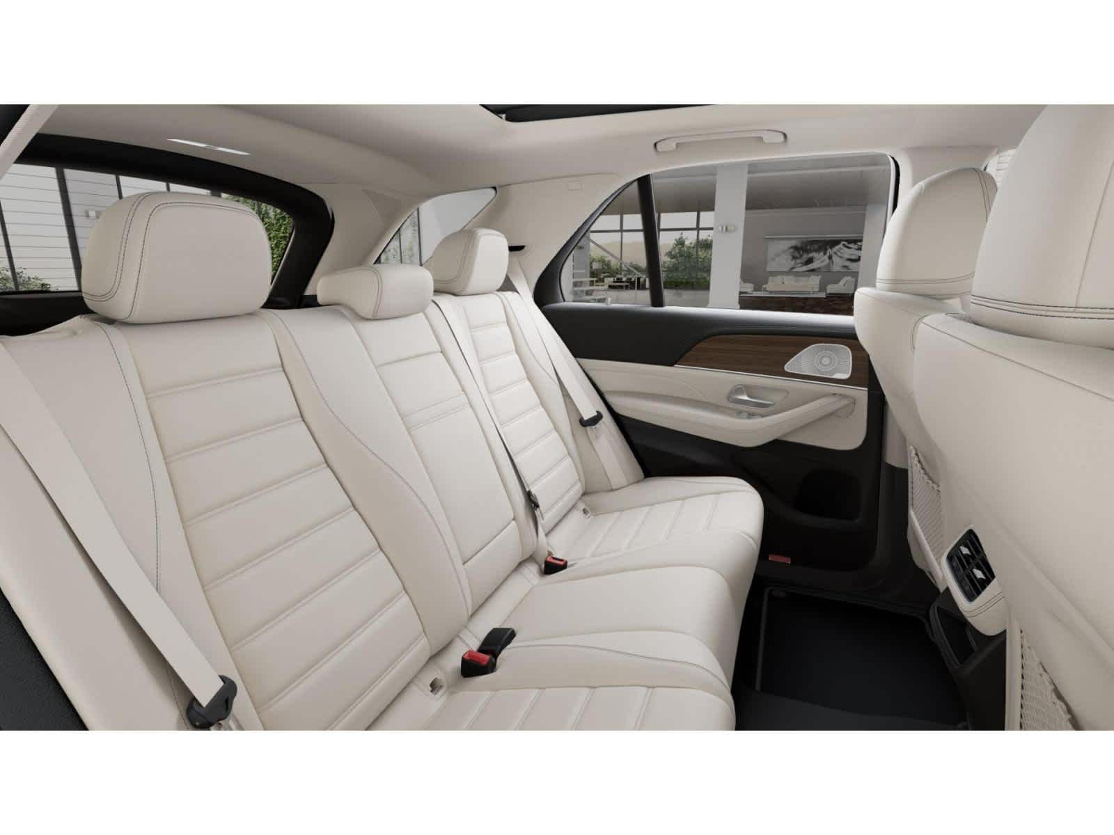 New 2026 MANUFAKTUR Moonlight White Metallic Mercedes-Benz GLE 350 image 5