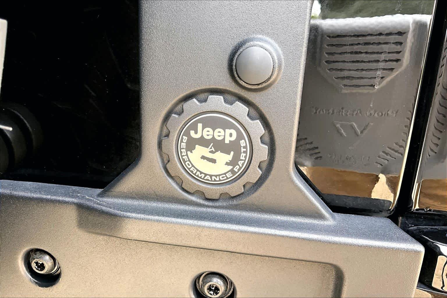 Used 2022 Black Clearcoat Jeep Unlimited Rubicon image 30