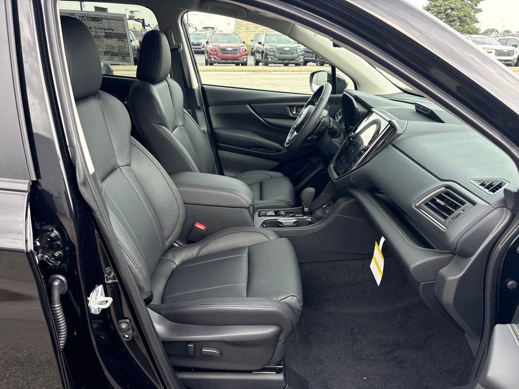 New 2027 CRYSTAL BLACK SILICA Subaru Onyx Edition Touring 7-Passenger image 10