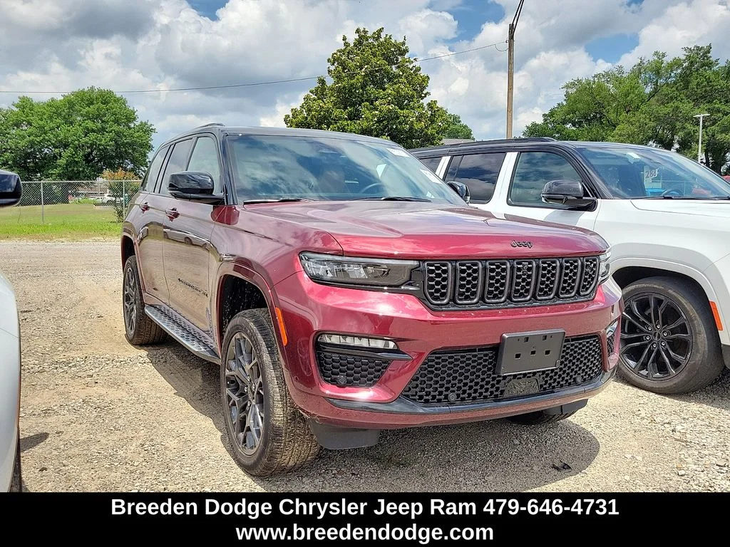 2025 Jeep Grand Cherokee Summit Reserve 4x4's photo
