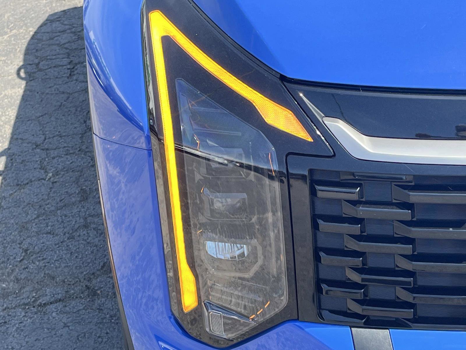 New 2026 Nebular Blue Kia EX image 9